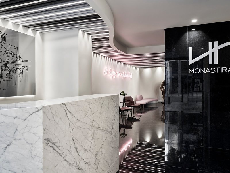 NLH Monastiraki Hotel 9