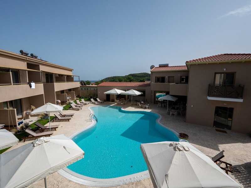 Scarabeo Hotel & Villas Parga 12