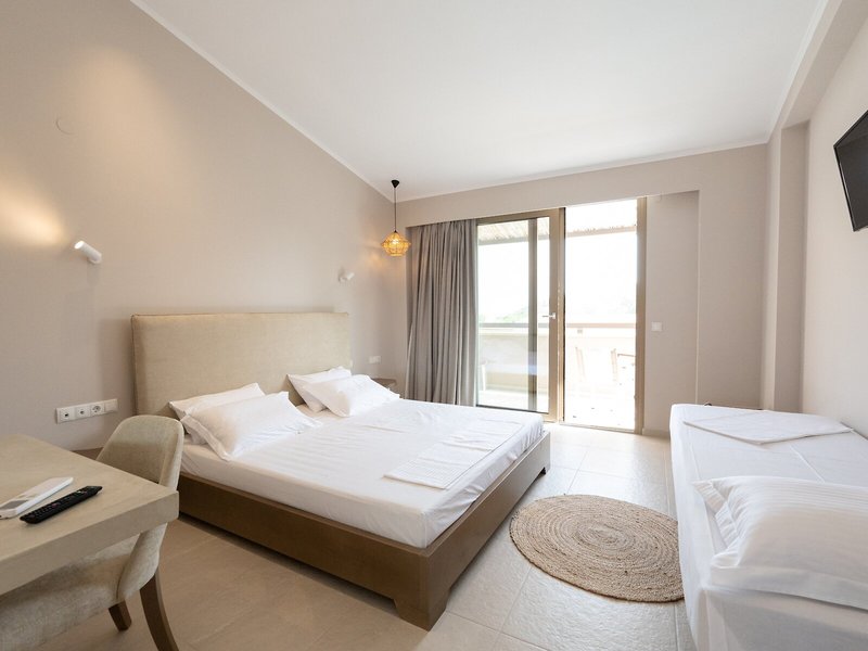 Scarabeo Hotel & Villas Parga 25