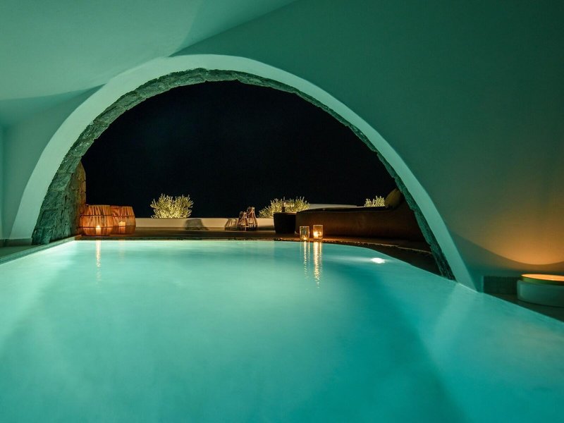Este Luxury Suites 9