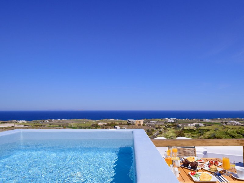 Este Luxury Suites 12