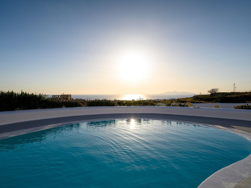 Este Luxury Suites 14