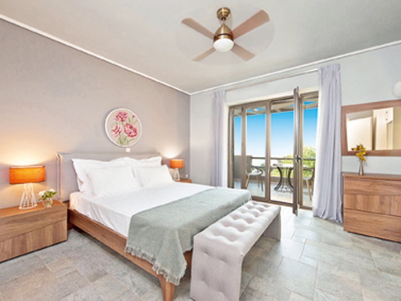 Searocks Exclusive Villas Resort 8