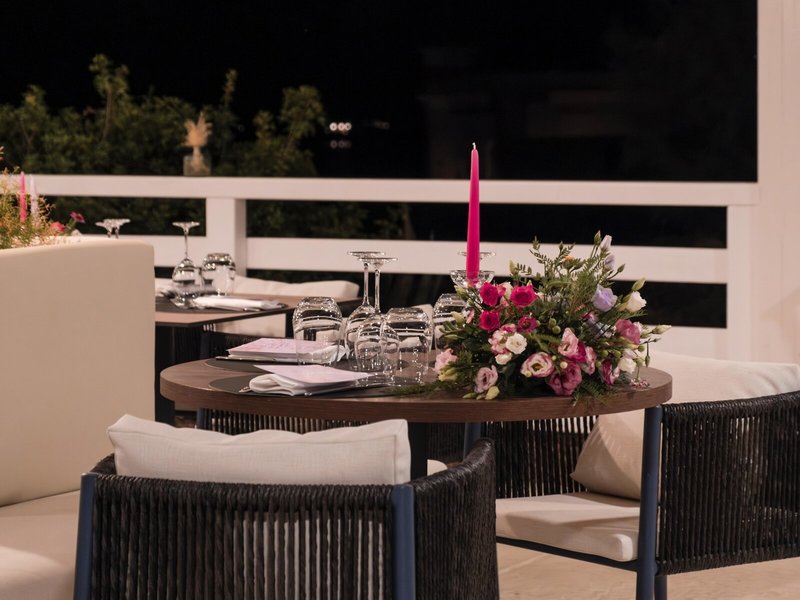 Mangia's Brucoli, Sicily, Autograph Collection 14
