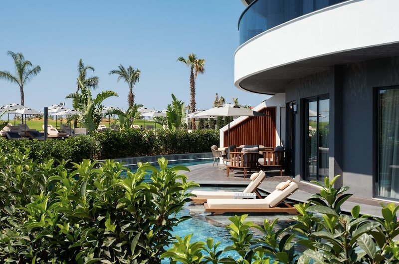 Liu Resorts 31