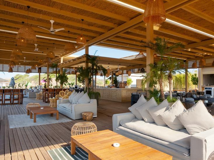 Liu Resorts 7 - Terrace
