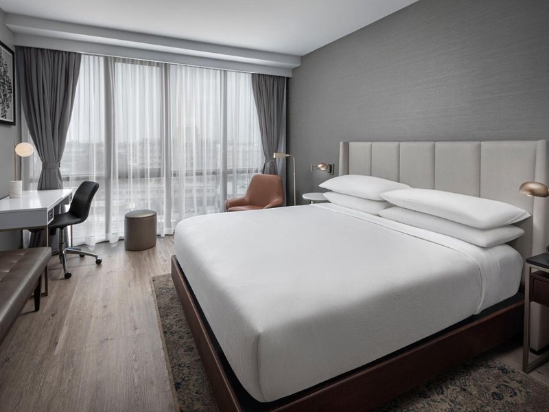 Four Points by Sheraton Flushing 2