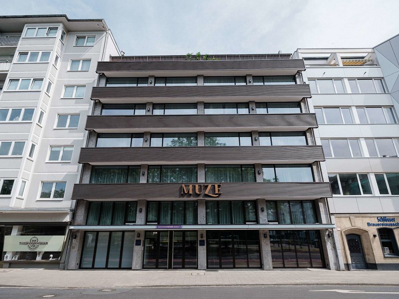 MUZE Hotel Dusseldorf - Handwritten Collection 2