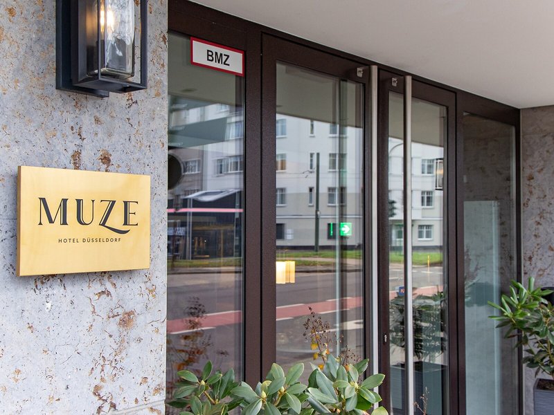 MUZE Hotel Dusseldorf - Handwritten Collection 3