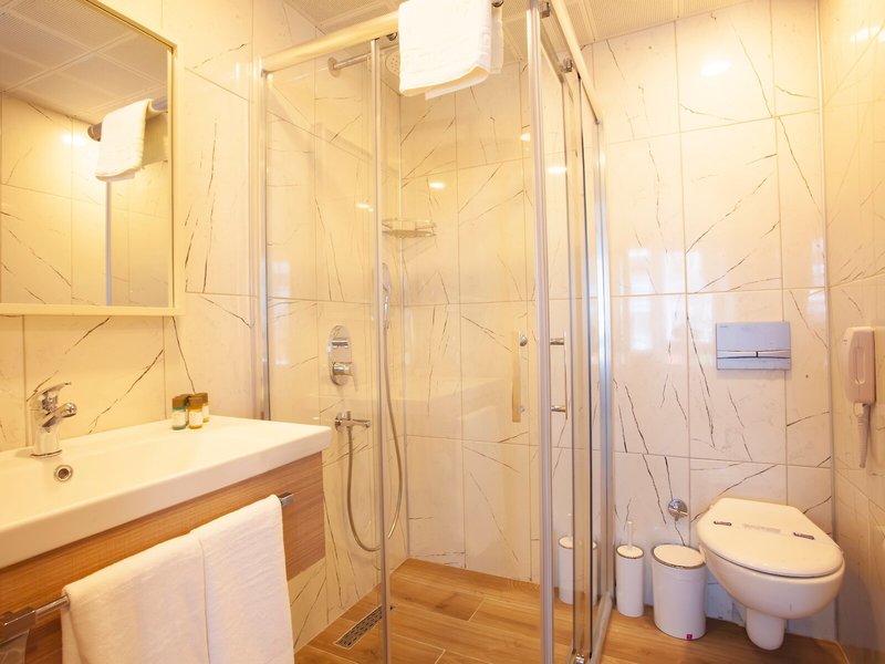 Old Town Point Hotel 48