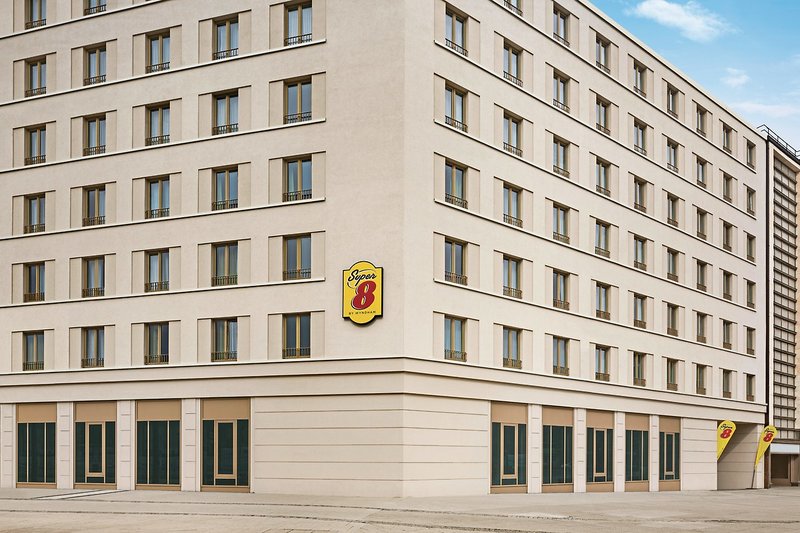 Super 8 by Wyndham Chemnitz