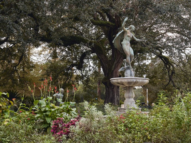 Four Seasons Hotel New Orleans 8
