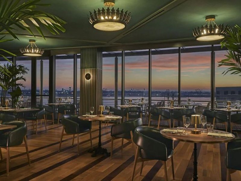 Four Seasons Hotel New Orleans 27