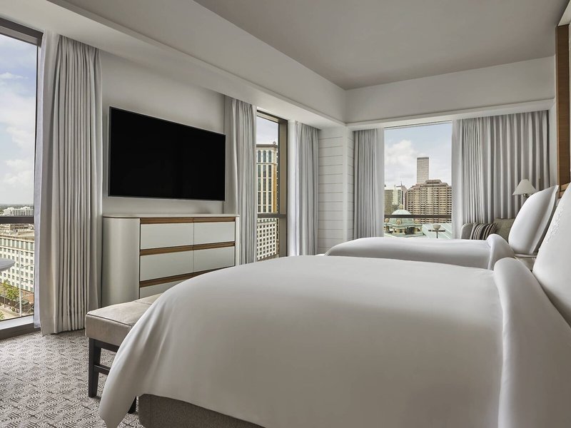 Four Seasons Hotel New Orleans 43