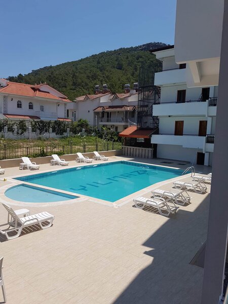 Elijah Hotel 5