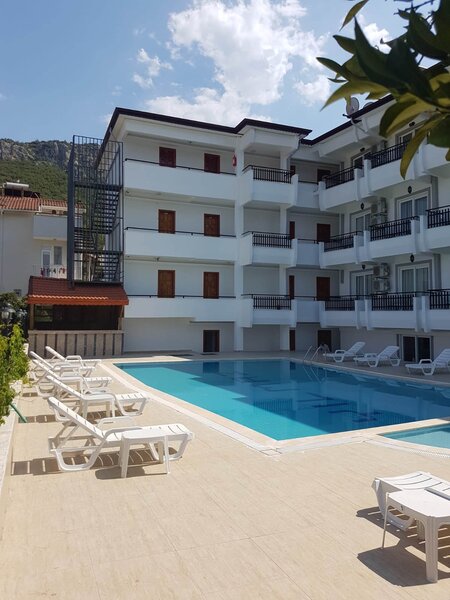 Elijah Hotel 7