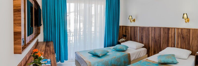 Elijah Hotel 19