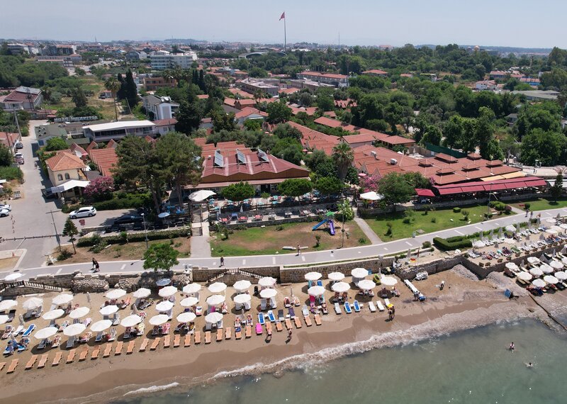 Clover Magic Park Side 5