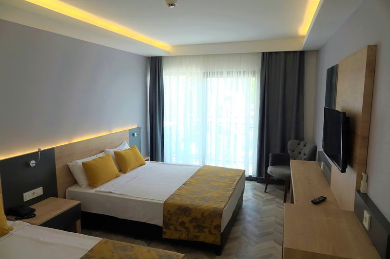 Clover Magic Park Side 12