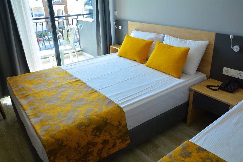 Clover Magic Park Side 14