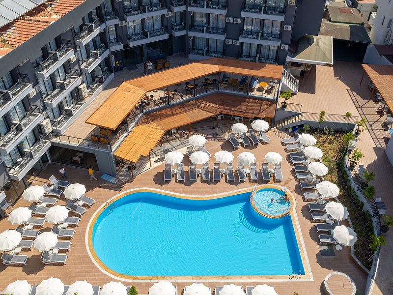 Clover Magic Park Side 14