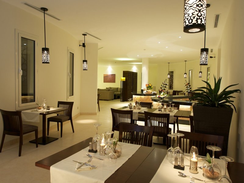 Fort Arabesque Resort & Spa, Villas & The West Bay 10