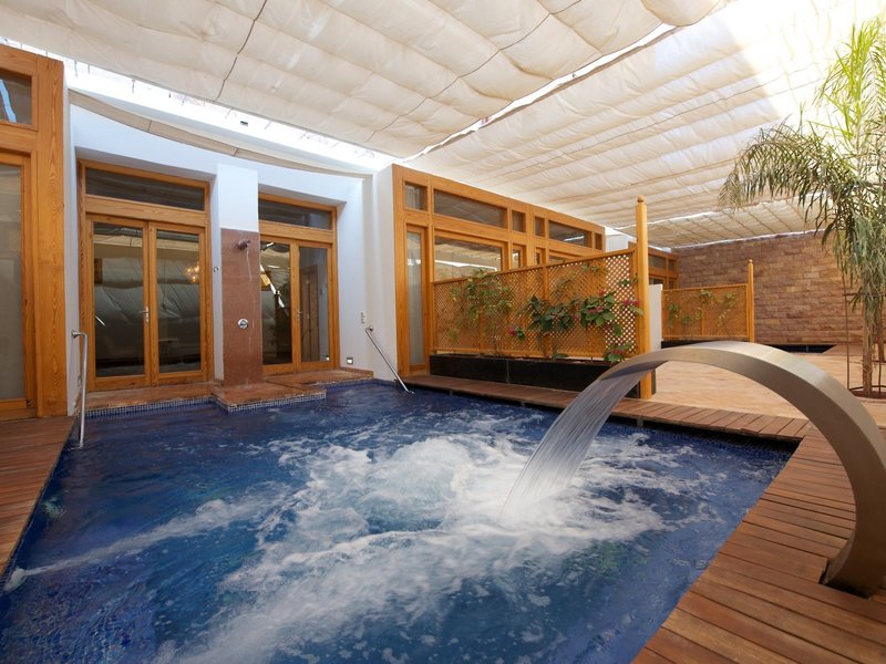 Fort Arabesque Resort & Spa, Villas & The West Bay 7
