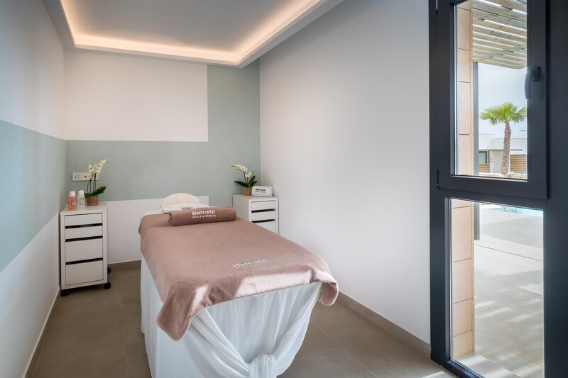 Barceló Nura 39