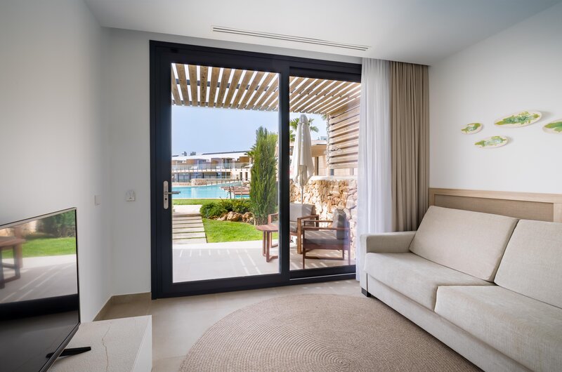 Barceló Nura 62