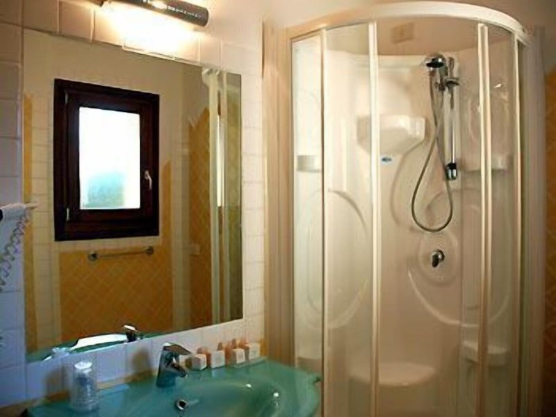 Monti Di Mola 35