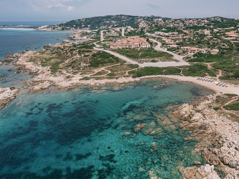 Mangia's Santa Teresa Sardinia, Curio Collection by Hilton 1
