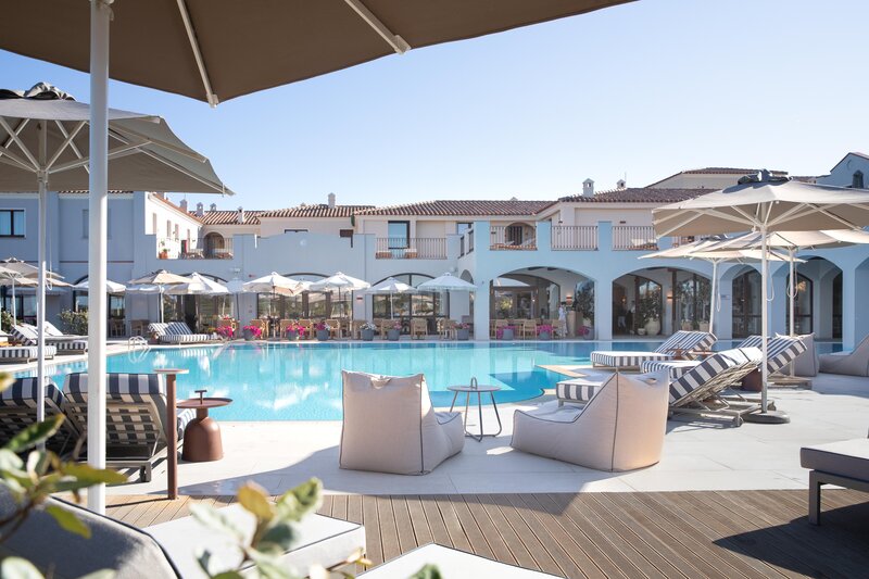 Mangia's Santa Teresa Sardinia, Curio Collection by Hilton 19