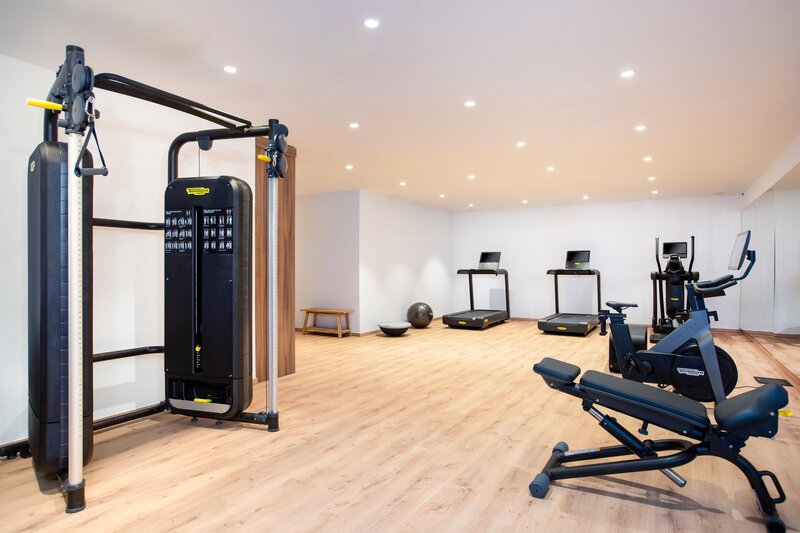 Mangia's Santa Teresa Sardinia, Curio Collection by Hilton 25