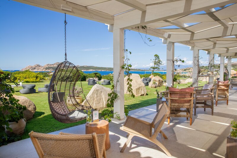 Mangia's Santa Teresa Sardinia, Curio Collection by Hilton 27