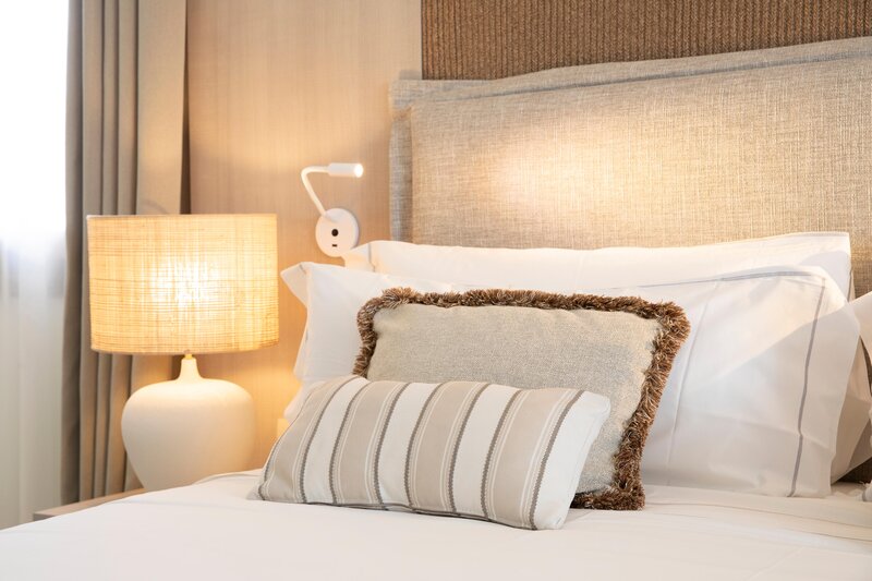 Mangia's Santa Teresa Sardinia, Curio Collection by Hilton 71