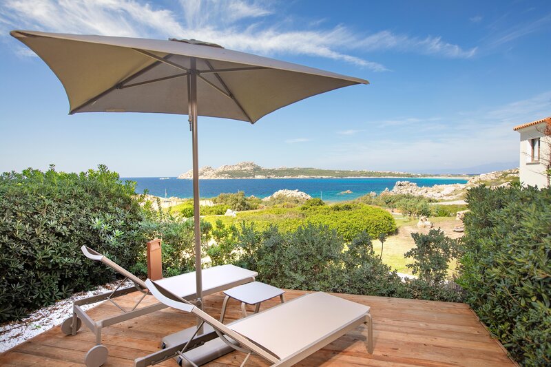 Mangia's Santa Teresa Sardinia, Curio Collection by Hilton 126