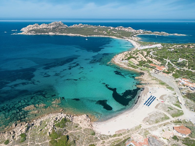 Mangia's Santa Teresa Sardinia, Curio Collection by Hilton 2