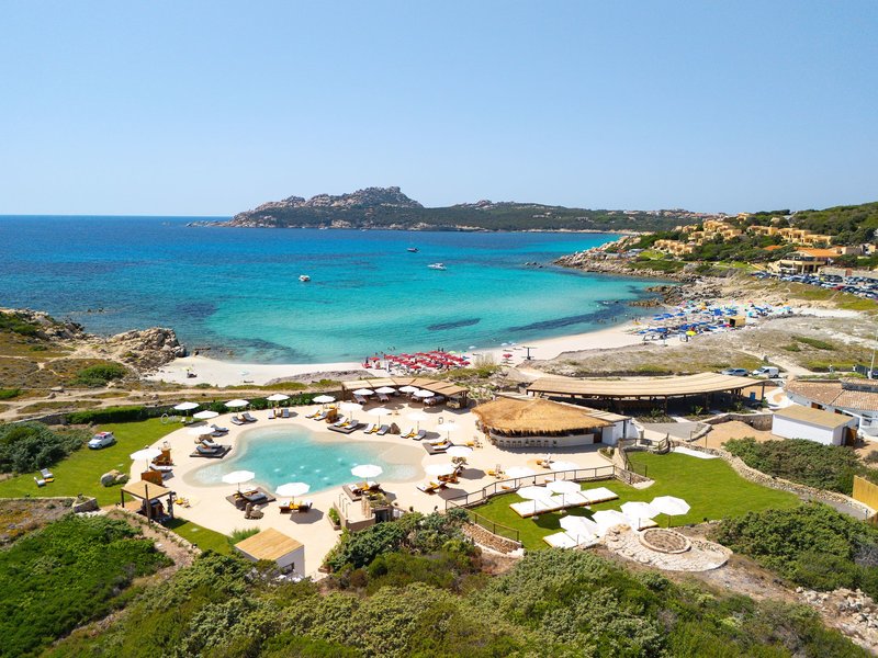 Mangia's Santa Teresa Sardinia, Curio Collection by Hilton 8