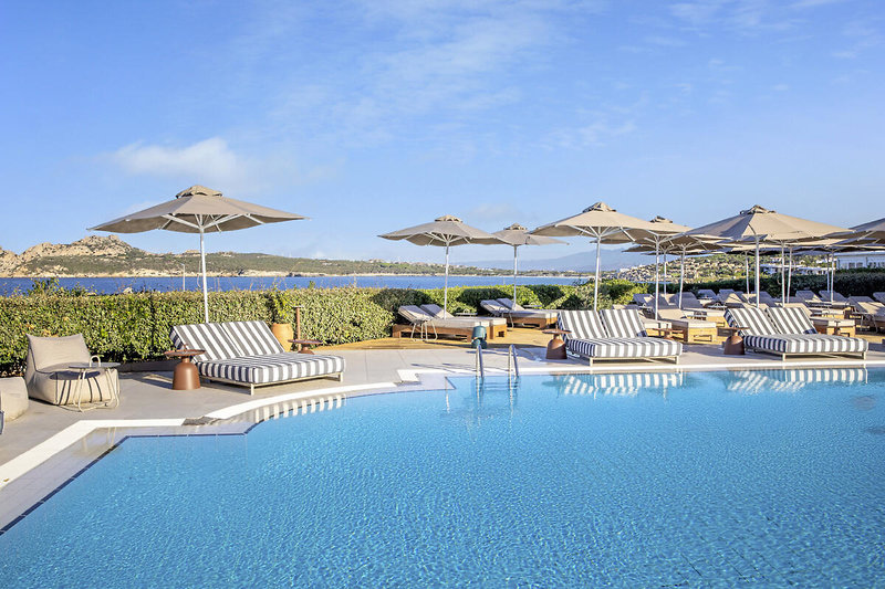 Mangia's Santa Teresa Sardinia, Curio Collection by Hilton 4