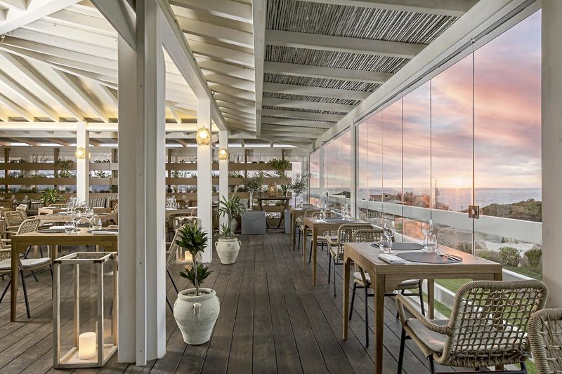 Mangia's Santa Teresa Sardinia, Curio Collection by Hilton 17