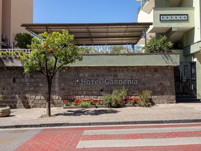 Comfort Hotel Gardenia Sorrento Coast 8