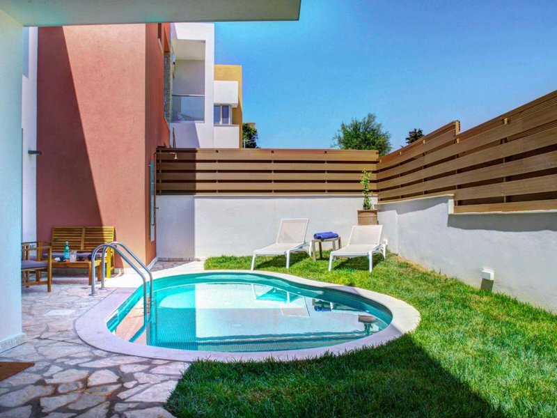 Tessera Villas Collection 14 - Outdoor Pool