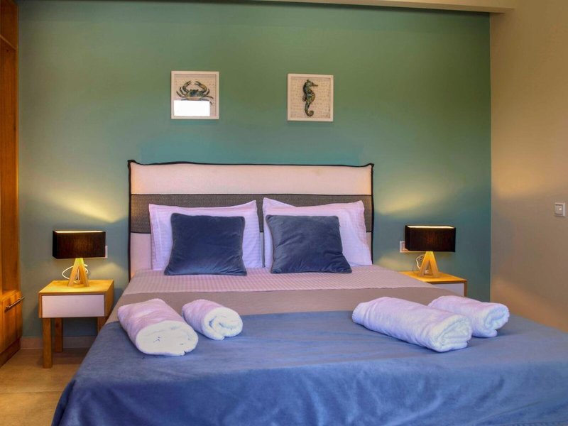 Tessera Villas Collection 32 - Room Example