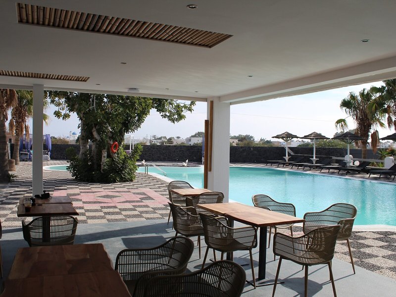 Sandy's Infinity Resort 9