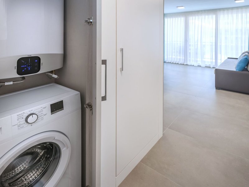 Salou Playa Family Suites by Rentalmar 9