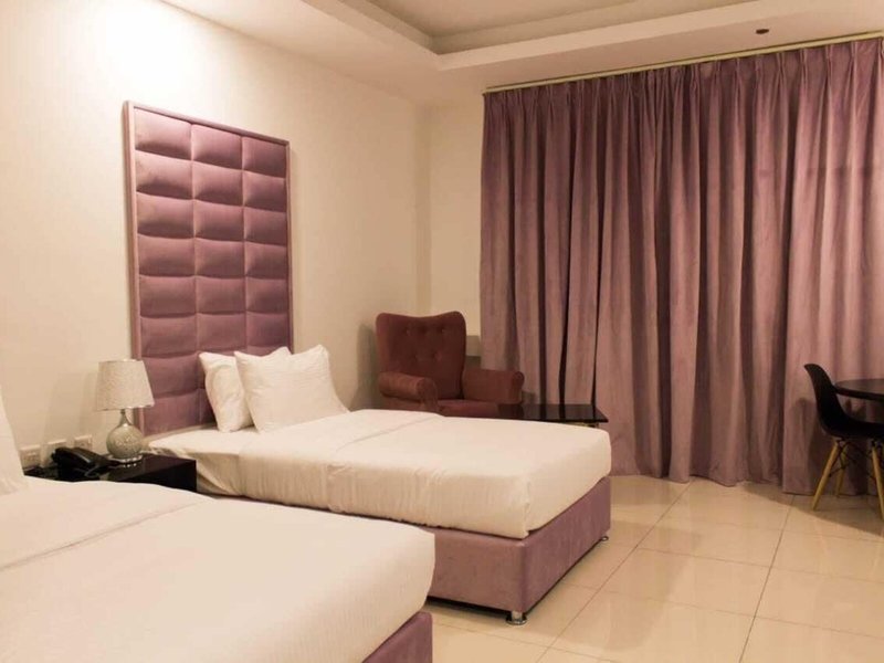 Parkside Plaza Hotel - Muscat 18