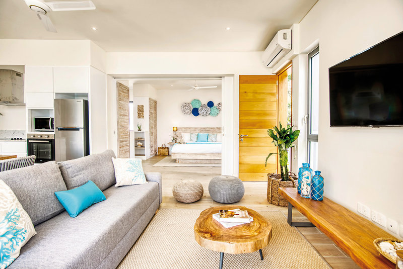 Pineapple Beach Villas 2