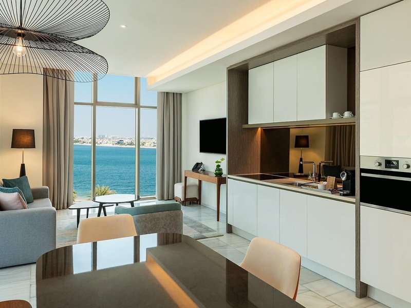 Th8 Palm Dubai Beach Resort, Vignette Collection 26