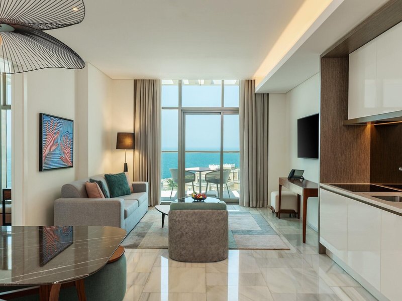Th8 Palm Dubai Beach Resort, Vignette Collection 47