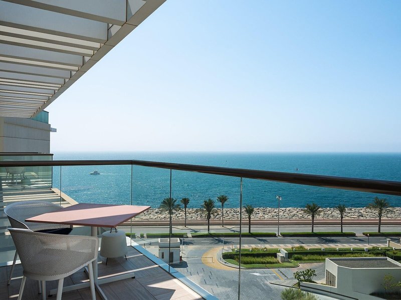 Th8 Palm Dubai Beach Resort, Vignette Collection 8